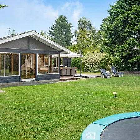 Дом отдыха Three-bedroom In *